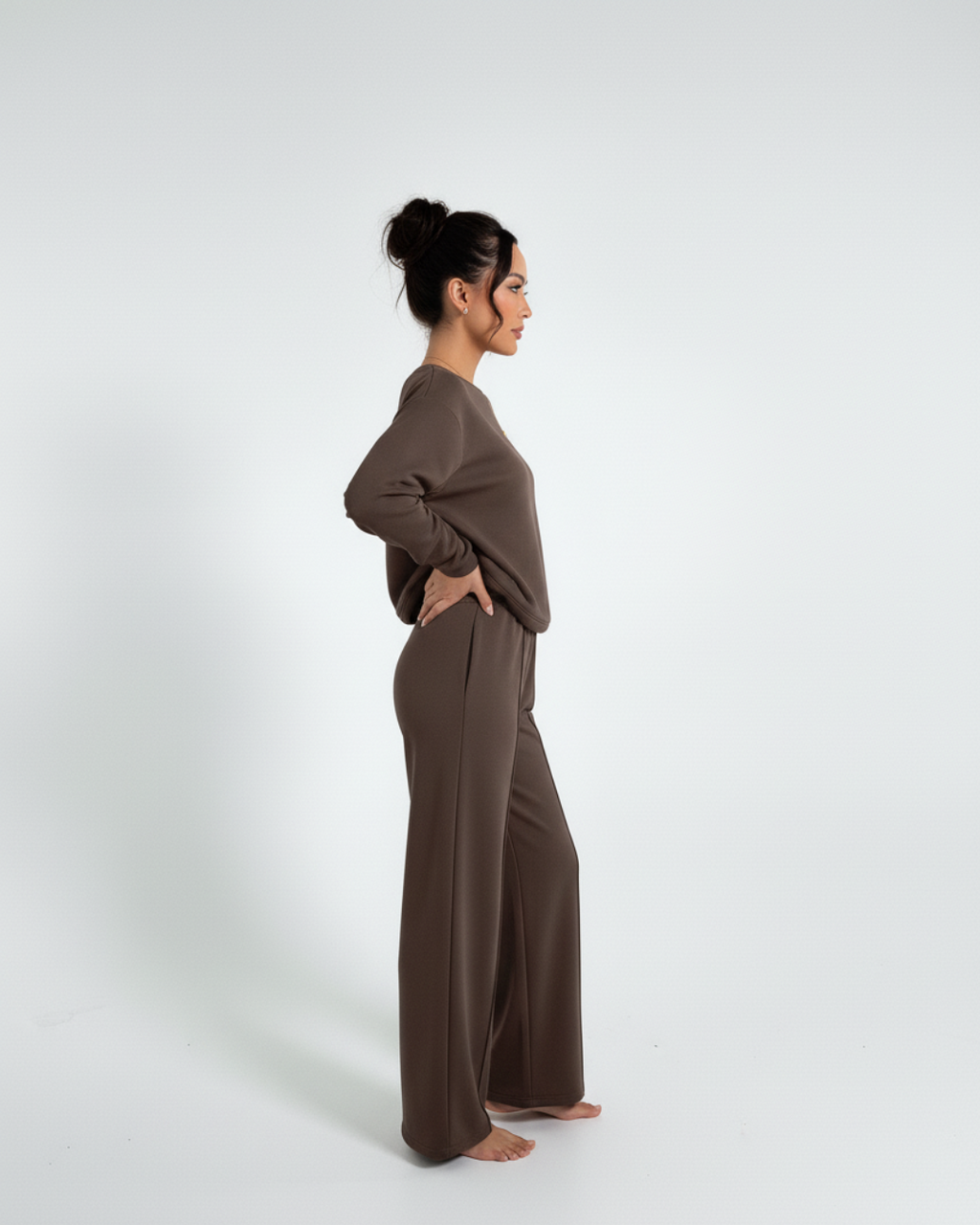 Dark Brown Tracksuit – Cozy Long Sleeve Top & Relaxed Wide-Leg Pants
