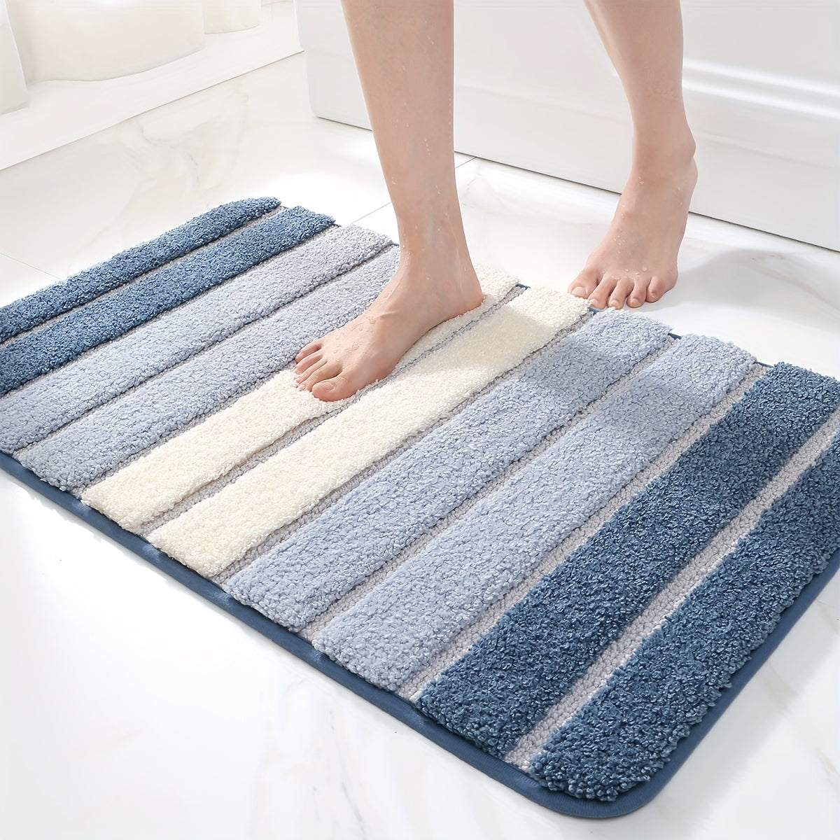 Premium Soft Bathroom Rug – Absorbent Non-Slip Mat for Tub & Shower