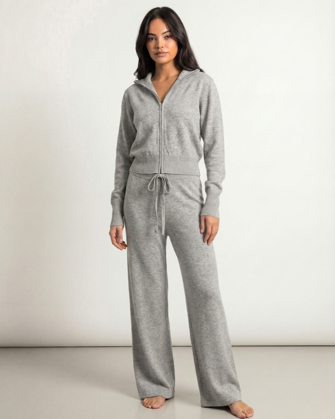 Women’s Elegant Luxury Lounge Set – Long Sleeve Top and Comfortable Pants