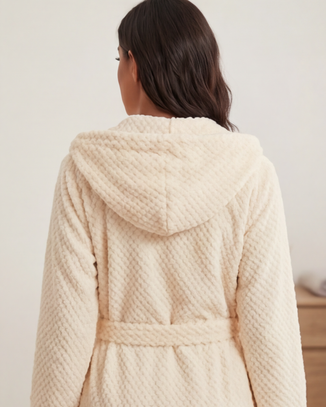 Women’s Hooded Plush Bathrobe – Coral Velvet Fast-Drying Spa and Beach Robe