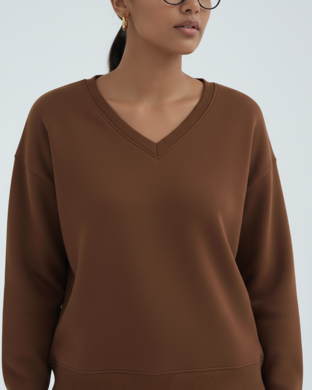 Cozy Chocolate Brown Women’s Tracksuit – V-Neck Sweater & Relaxed Pants Set