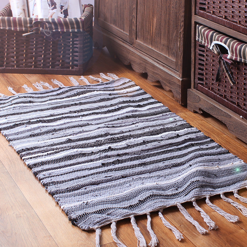 Durable Hand-Woven Cotton Bathmat – Multi-Colored Rug Bathroom Mat