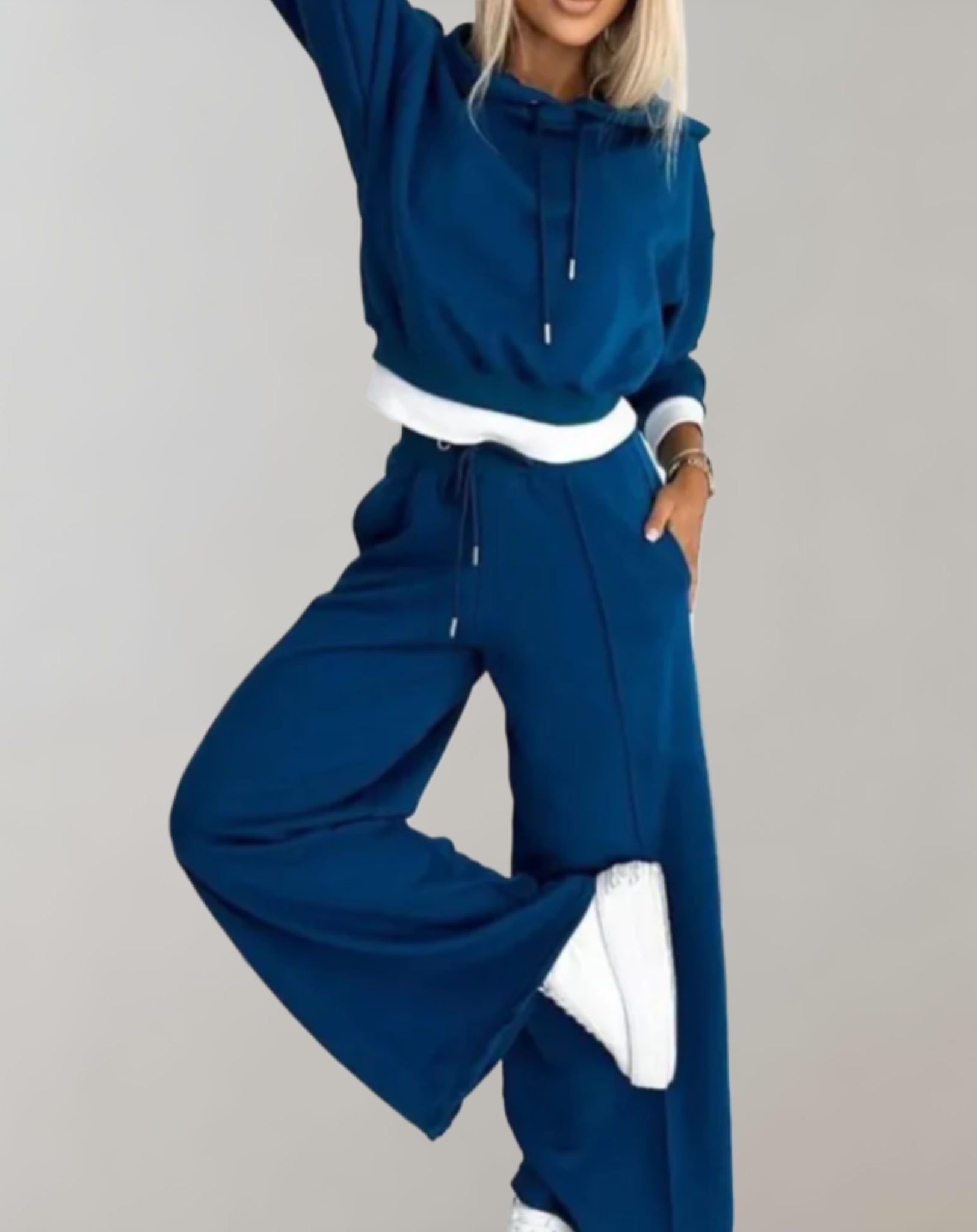 Women’s Luxe High-Waist Tracksuit – Comfortable Casual Loungewear