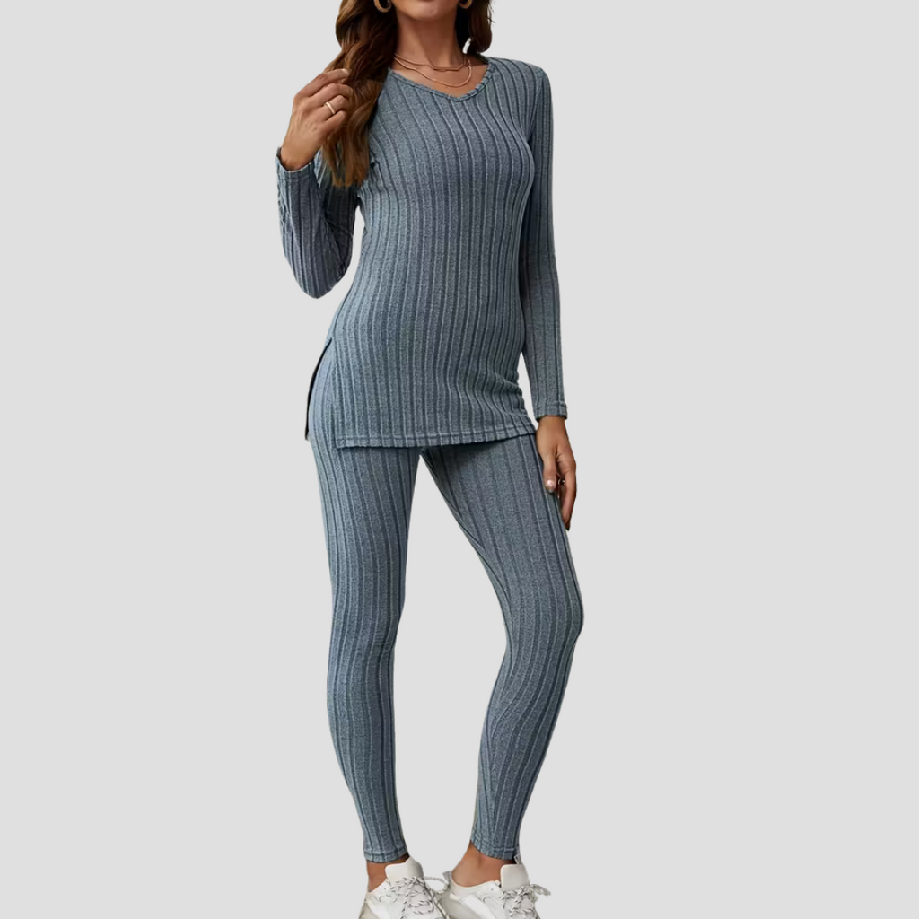 Women's Comfy Two-Piece Set - Soft, Fitted Design with Long Sleeves