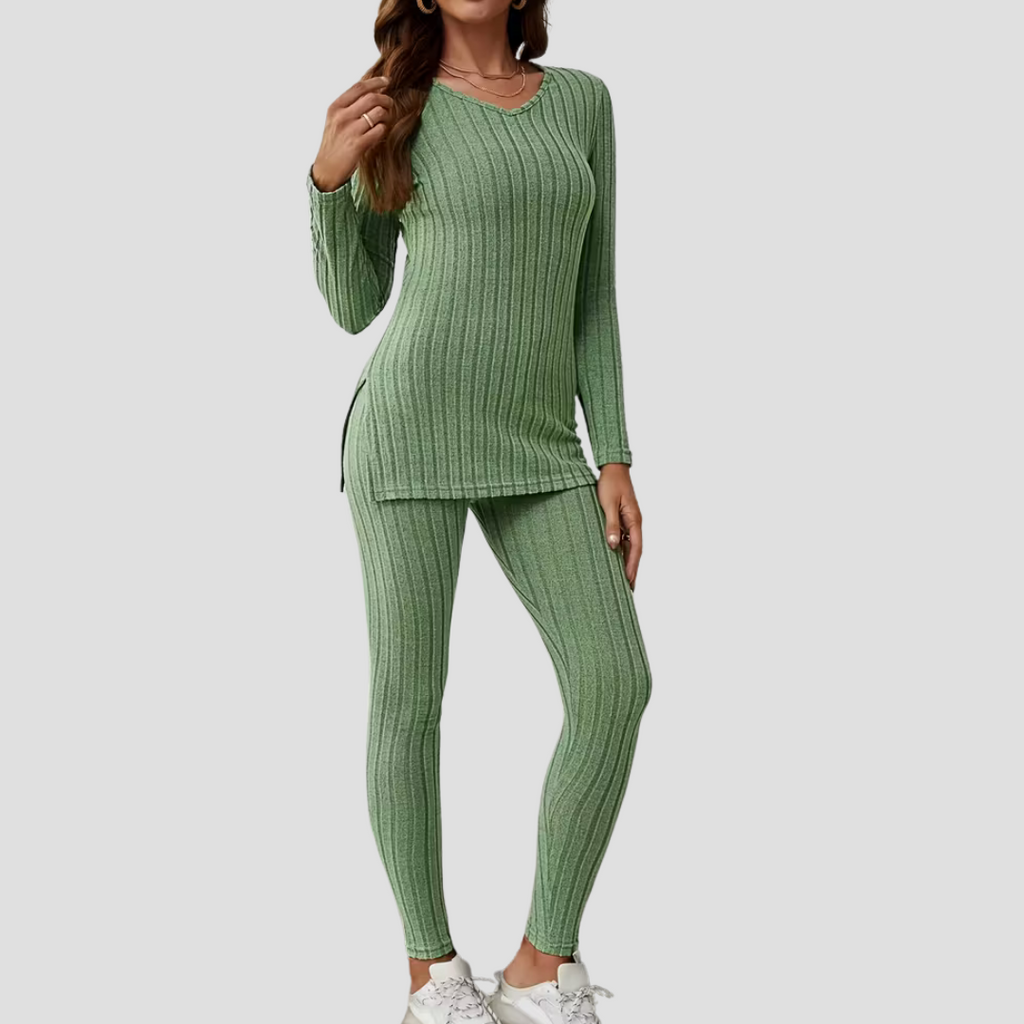 Women's Comfy Two-Piece Set - Soft, Fitted Design with Long Sleeves