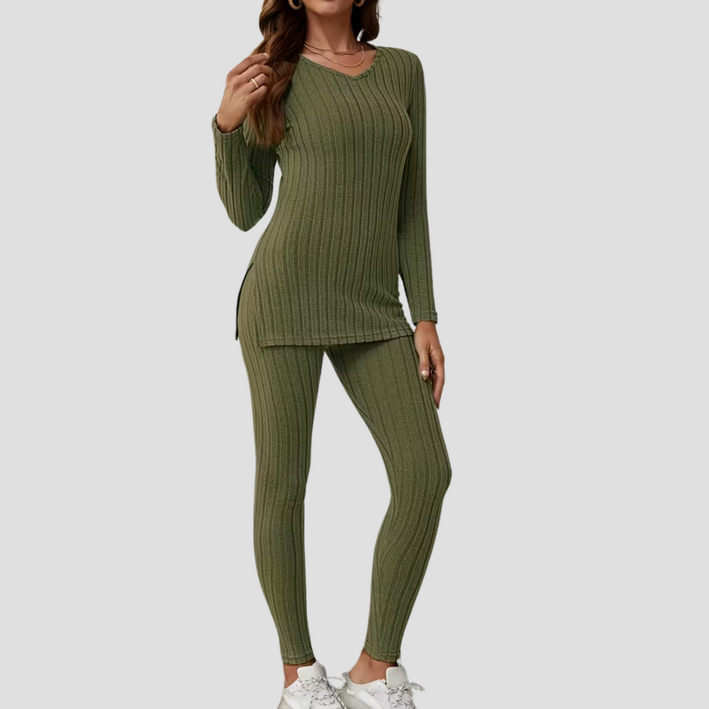 Women's Comfy Two-Piece Set - Soft, Fitted Design with Long Sleeves