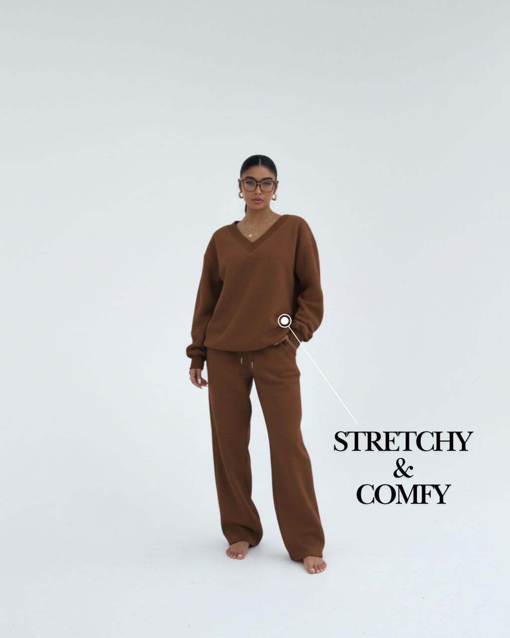 Cozy Chocolate Brown Women’s Tracksuit – V-Neck Sweater & Relaxed Pants Set
