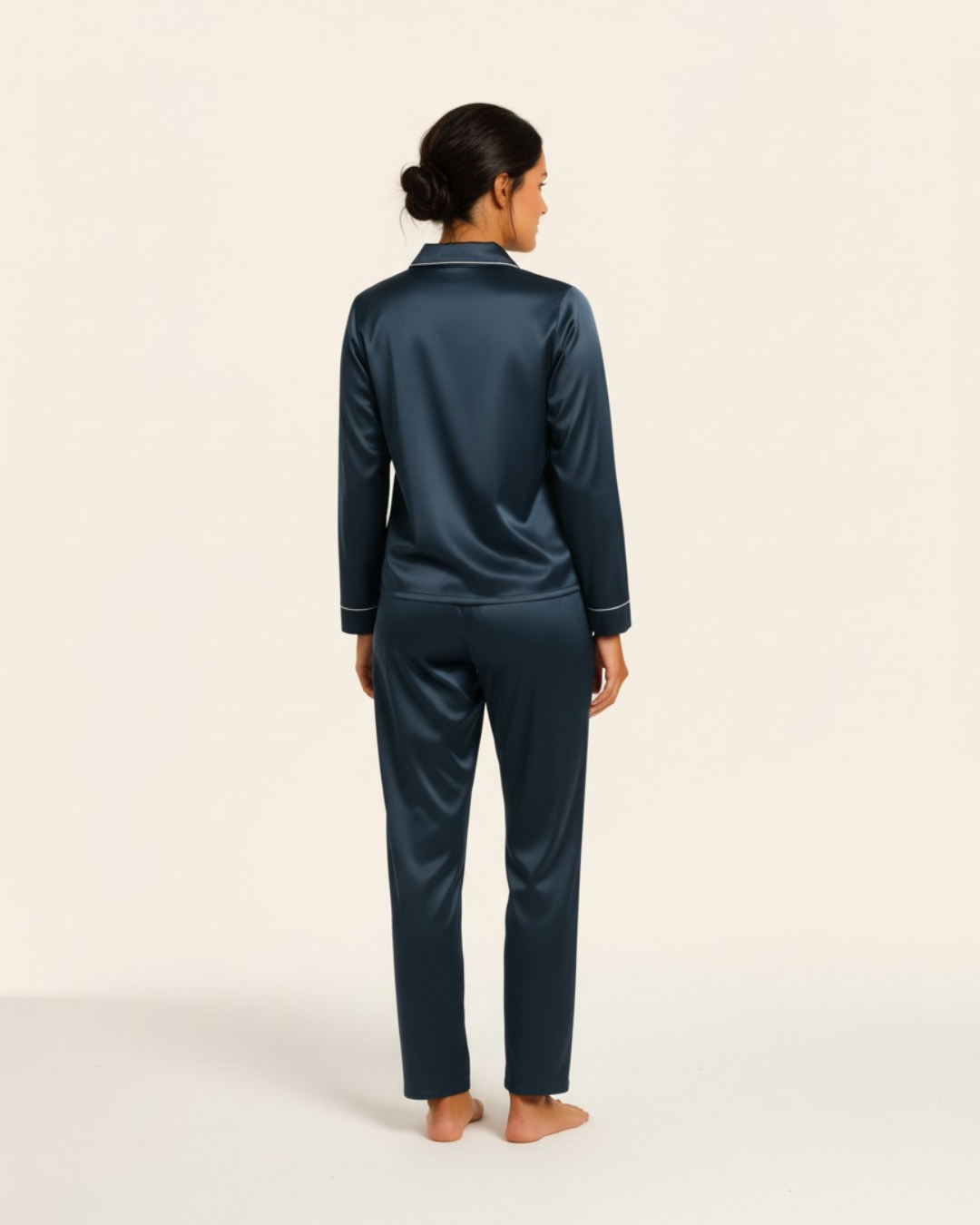 Women's Satin Longsleeve Pajama set - Button-up shirt and matching pants