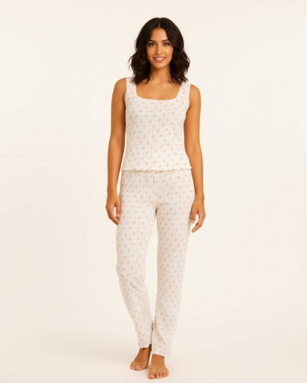 Women's Sleeveless Floral Pajamas - Relaxed-fit top and full-length pants
