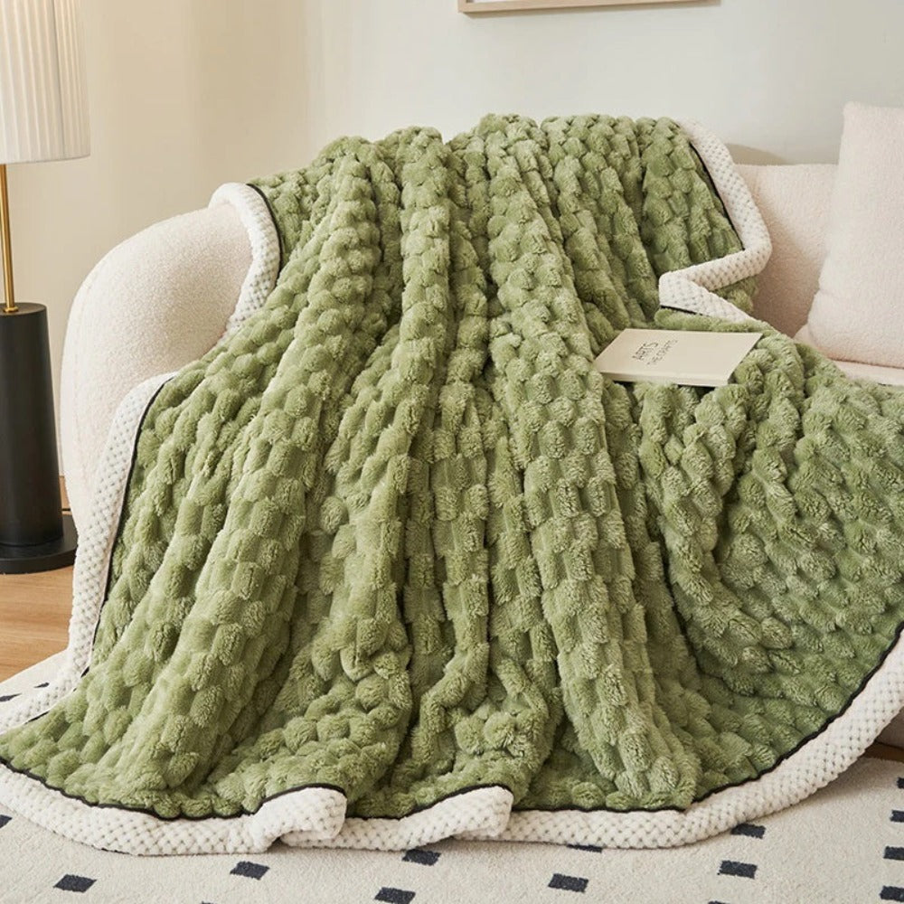 Ultimate Soft Sherpa Fleece Blanket for Pure Relaxation