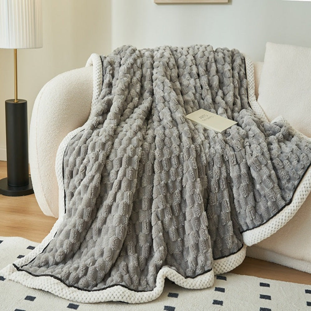 Ultimate Soft Sherpa Fleece Blanket for Pure Relaxation