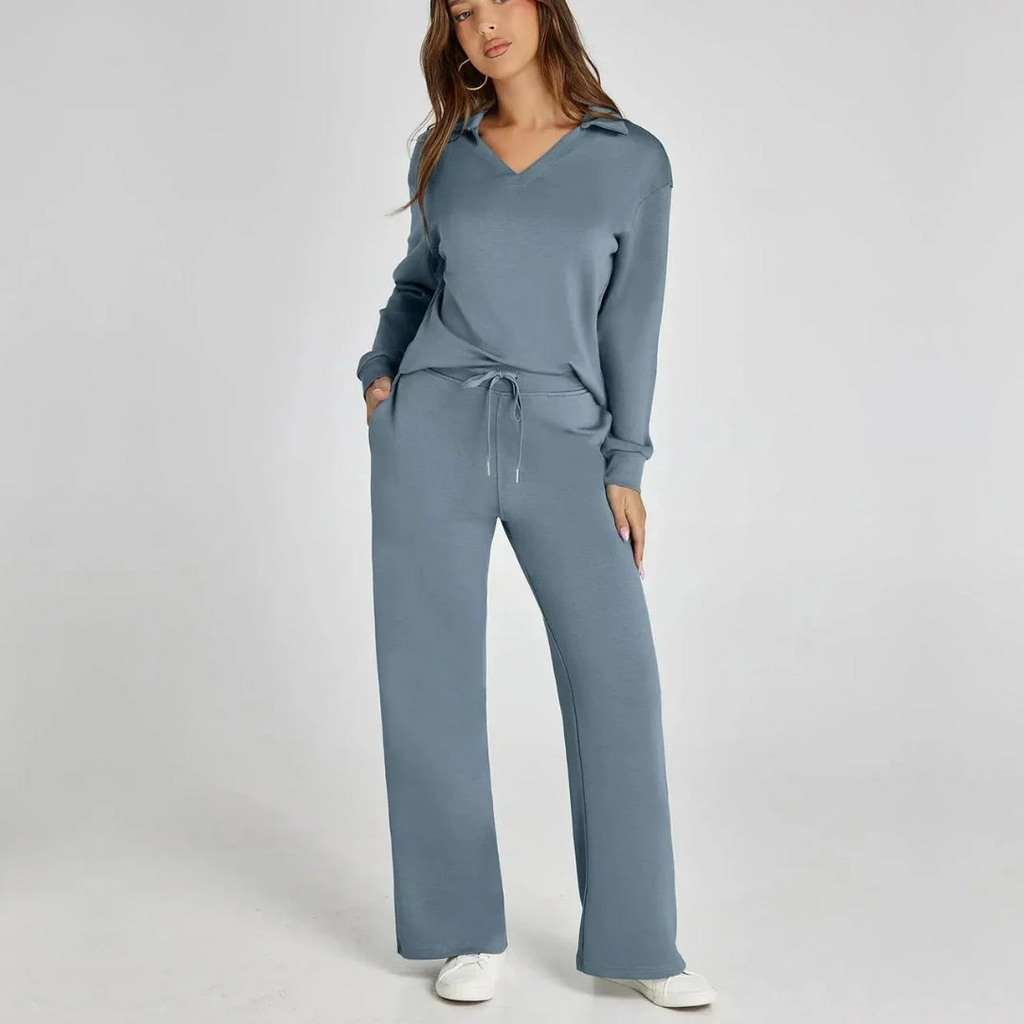 Women's Two-Piece Tracksuit – V-Neck Top with Long Sleeves and Wide-Leg Trousers
