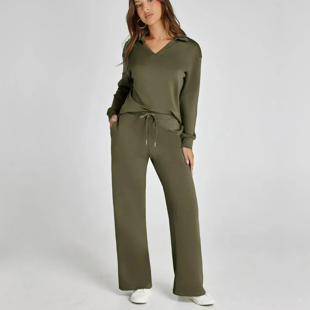 Women's Two-Piece Tracksuit – V-Neck Top with Long Sleeves and Wide-Leg Trousers